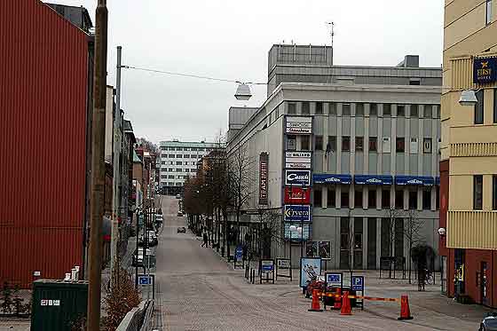Åhlénshuset - Grand Hotell i förgrunden